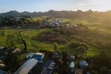 Photo of property in 18a Hillview Road, Waihi Beach, 3611
