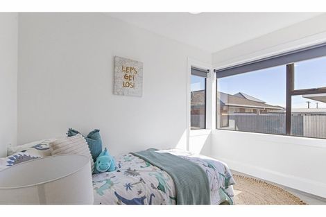 Photo of property in 30 Factory Road, Belfast, Christchurch, 8051