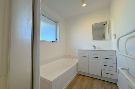 Photo of property in 2/105 Beresford Street, New Brighton, Christchurch, 8061