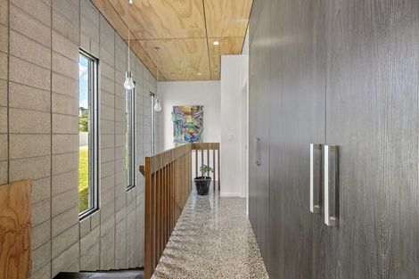 Photo of property in 21 Seabreeze Way, Raglan, 3225