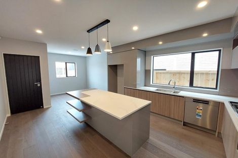 Photo of property in 26 Coast Garden Drive, Hobsonville, Auckland, 0616