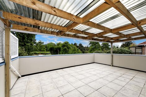 Photo of property in 97 Godley Road, Green Bay, Auckland, 0604