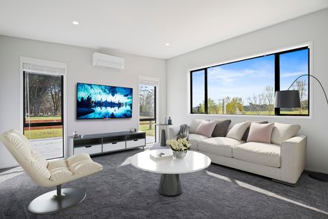 Photo of property in 80 Brewster Road, Pukekawa, Tuakau, 2696