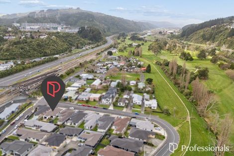 Photo of property in 17 Ford Road, Manor Park, Lower Hutt, 5019