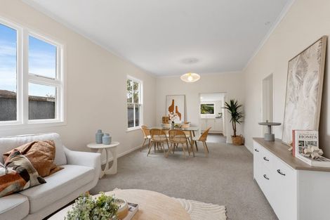 Photo of property in 52 Akaroa Street, Kaiapoi, 7630