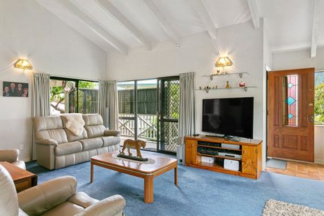 Photo of property in 1/12 Golders Place, Richmond Heights, Taupo, 3330