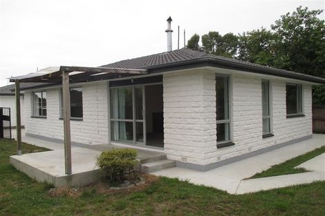 Photo of property in 2/73 Royal Park Drive, Parklands, Christchurch, 8083