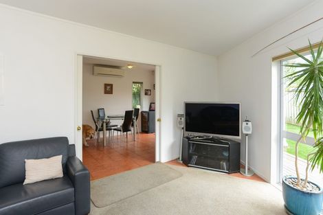 Photo of property in 27a Campbell Street, Havelock North, 4130