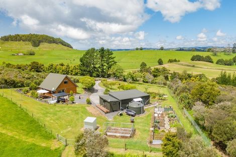 Photo of property in 233 Pigs Head Road, Whakapara, Hikurangi, 0184