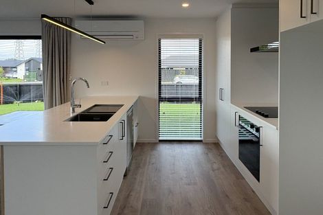 Photo of property in 1 Hunia Place, Hei Hei, Christchurch, 8042