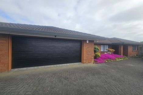 Photo of property in 2/7 Edendale Road, Somerville, Auckland, 2014