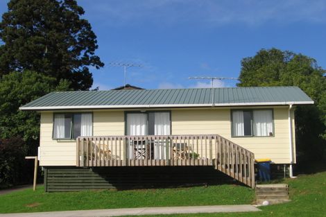 Photo of property in 5 Arlette Place, Massey, Auckland, 0614