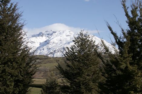 Photo of property in 23 Soudley Court, Jacks Point, Queenstown, 9371