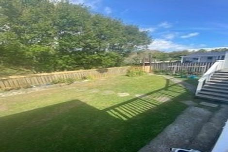 Photo of property in 18 Findlay Street, Tawa, Wellington, 5028