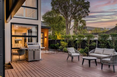 Photo of property in 42 Tui Street, Fendalton, Christchurch, 8041