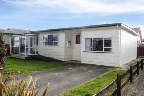 Photo of property in 5 Edward Street, Pahiatua, 4910