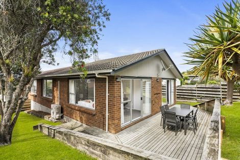 Photo of property in 41 Killarney Avenue, Torbay, Auckland, 0630