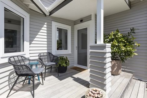 Photo of property in 10 Ava Street, Petone, Lower Hutt, 5012