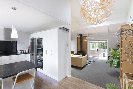 Photo of property in 11 Horomona Road, Paekakariki, 5034