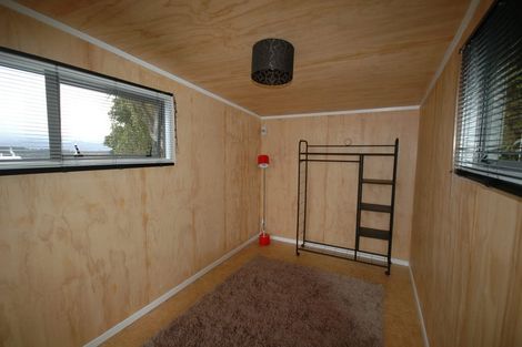 Photo of property in 66 Kelburn Parade, Kelburn, Wellington, 6012