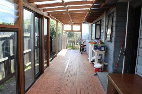 Photo of property in 1/18 Kenwick Place, Burswood, Auckland, 2013