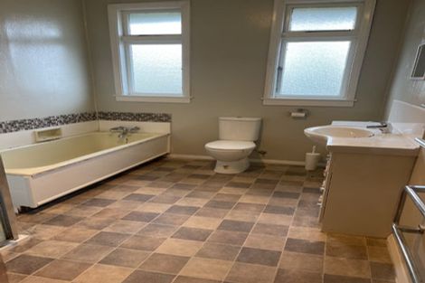 Photo of property in 164a Ferguson Street, West End, Palmerston North, 4412