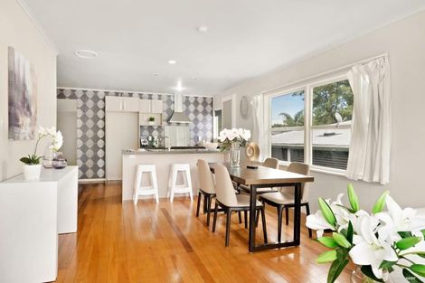 Photo of property in 12 Killarney Avenue, Torbay, Auckland, 0630