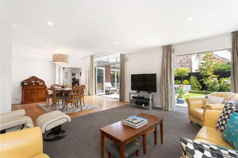 Photo of property in 21a Wai-iti Terrace, Burnside, Christchurch, 8053