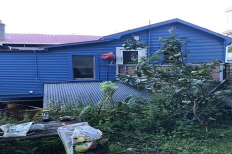 Photo of property in 3 Crieff Street, Northland, Wellington, 6012