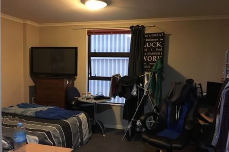 Photo of property in Aitken Street Apartments, 201/5 Aitken Street, Thorndon, Wellington, 6011