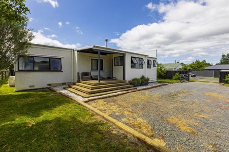 Photo of property in 12 Bell Street, Otane, 4202