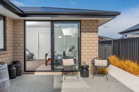Photo of property in 211 Wingatui Road, Mosgiel, 9024