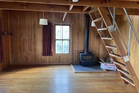 Photo of property in 3089 Bossu Road, Te Oka, Little River, 7591