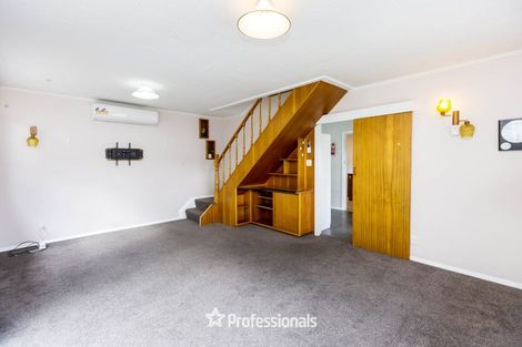 Photo of property in 42 Gibbons Street, Upper Hutt Central, Upper Hutt, 5018