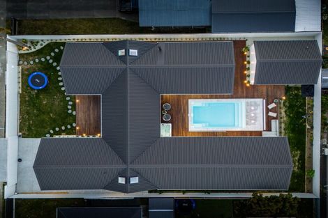 Photo of property in 29 Warwick Crescent, Taradale, Napier, 4112