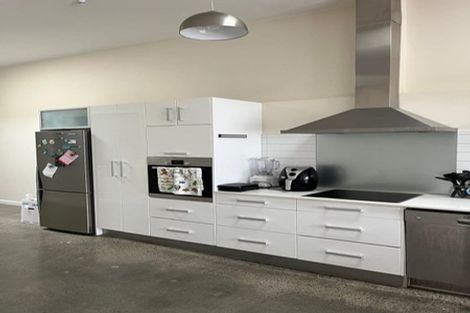 Photo of property in 5/25 Home Street, Mount Victoria, Wellington, 6011