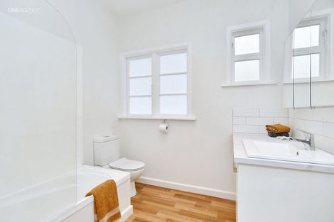 Photo of property in 38 Quinns Road, Shirley, Christchurch, 8013