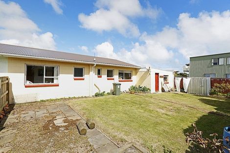 Photo of property in 50 Brennan Place, Opunake, 4616