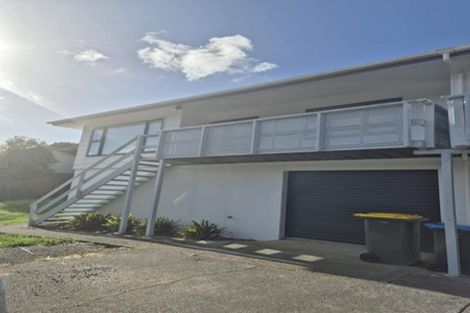 Photo of property in 49a Albatross Close, Whitby, Porirua, 5024
