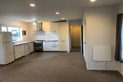 Photo of property in 10 Kopiko Way, Brooklyn, Wellington, 6021