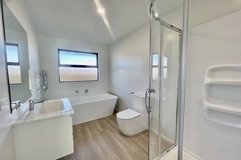 Photo of property in 10 Mehrtens Crescent, Woodend, 7691