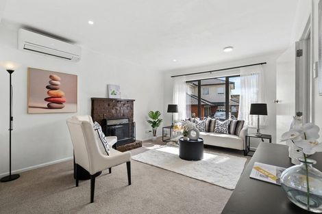 Photo of property in 35d Pah Road, Papatoetoe, Auckland, 2025