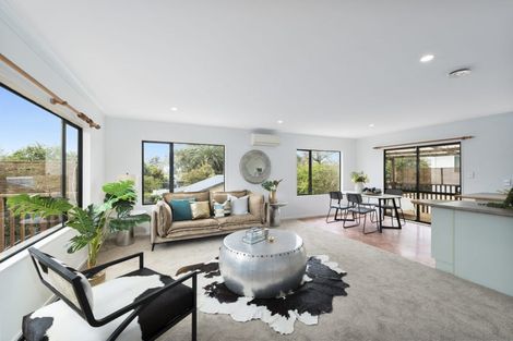 Photo of property in 13b Universal Drive, Henderson, Auckland, 0610