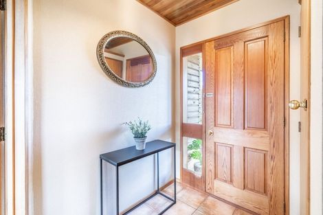 Photo of property in 70 Arthur Street, Winton, 9720