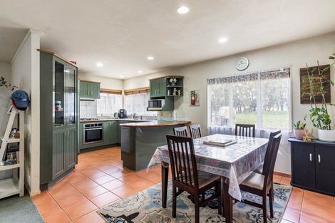 Photo of property in 460 Airfield Road, Ardmore, Papakura, 2582