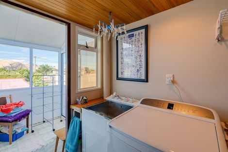 Photo of property in 65 Hillview Road, Birdlings Flat, Little River, 7591