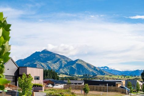 Photo of property in 750 Aubrey Road, Albert Town, Wanaka, 9305