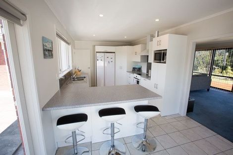 Photo of property in 16 Percival Road, Paraparaumu Beach, Paraparaumu, 5032