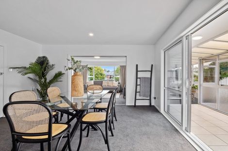 Photo of property in 408 Main North Road, Redwood, Christchurch, 8051