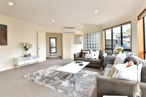 Photo of property in 16 Red Hibiscus Road, Stanmore Bay, Whangaparaoa, 0932